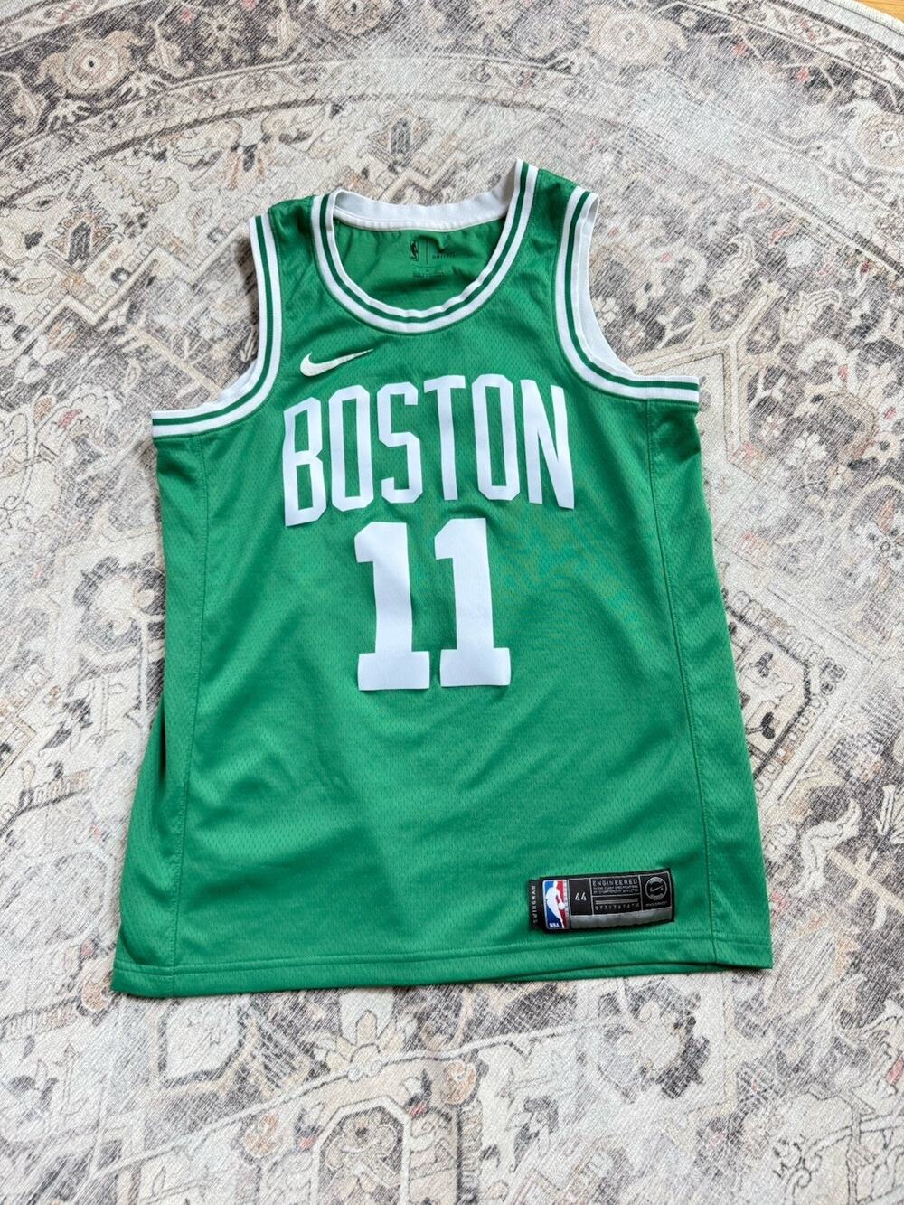 NBA BOSTON CELTICS BASKETBALL SHIRT #11 IRVING NIKE SIZE M 44 ADULT